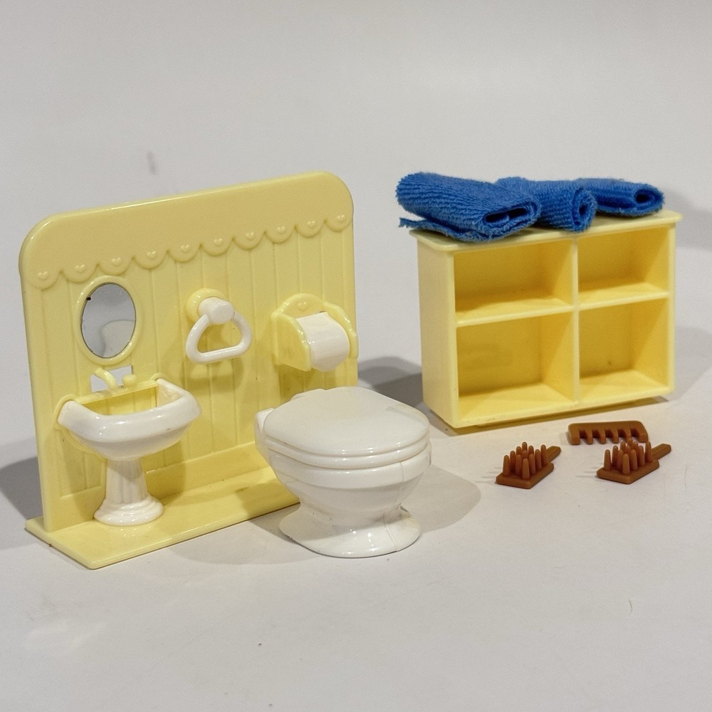 Vintage Sylvanian Calico Critter Koala Town Bathroom Furniture & Accessories Lot